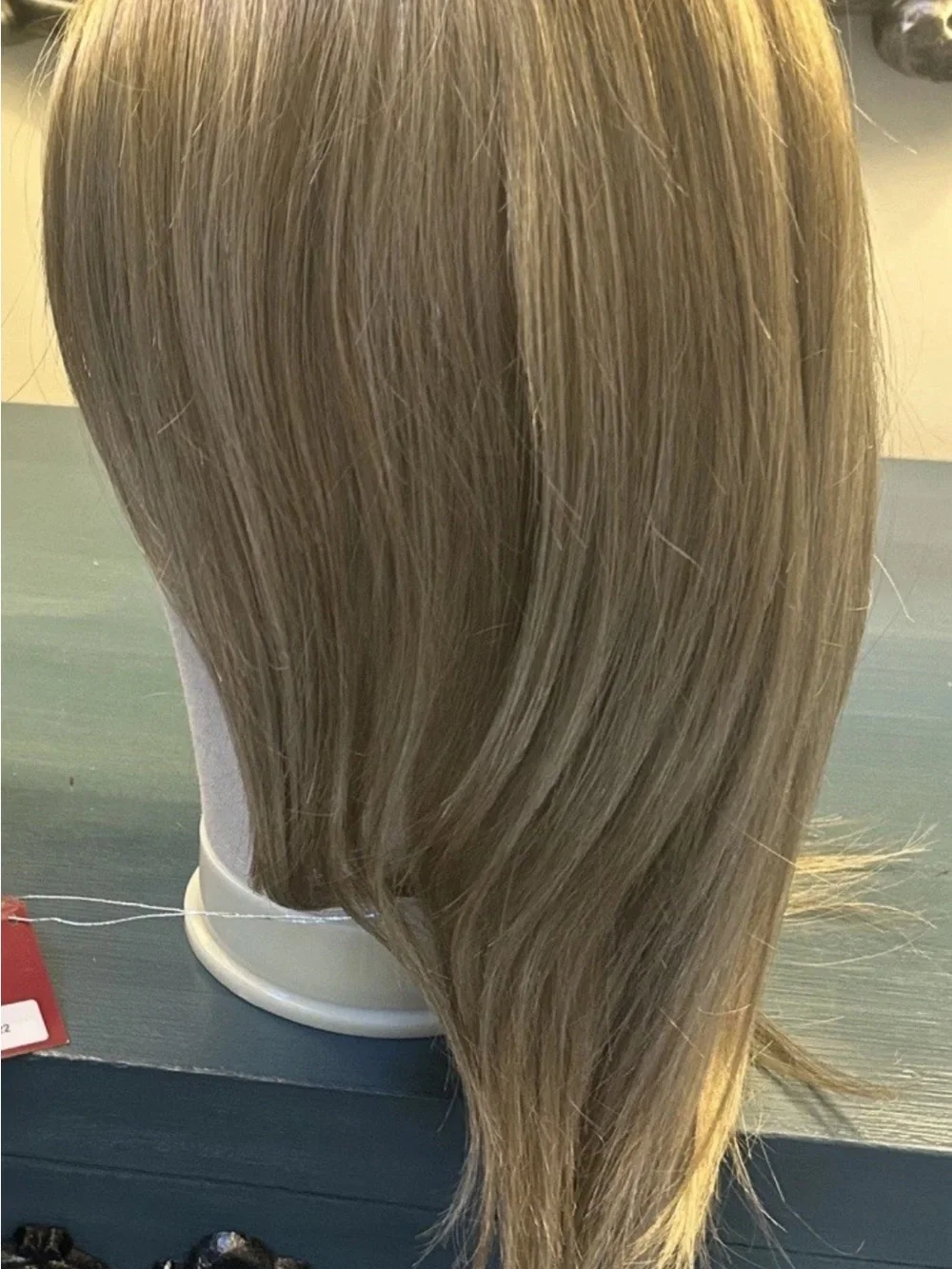 NWT Wig Pro M.Noelle 100% Hand Tied Mono-Top Layered Color18/12 Blonde Lt Weigh